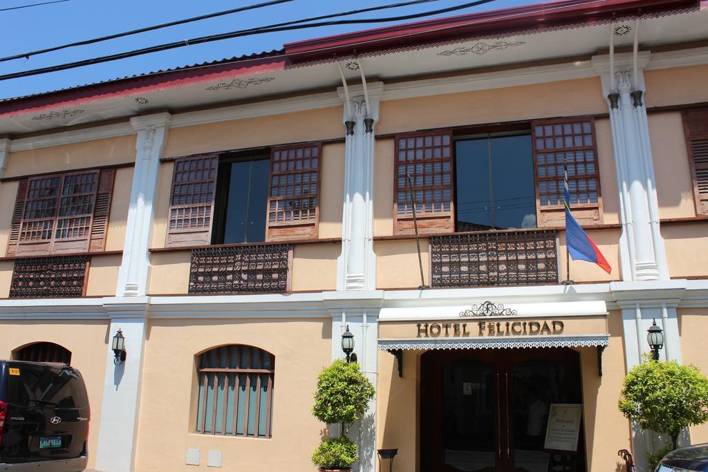 Hotel Felicidad Vigan Exterior photo
